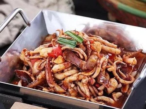 湘菜加盟哪个品牌好？湘西部落特色连锁加盟品牌